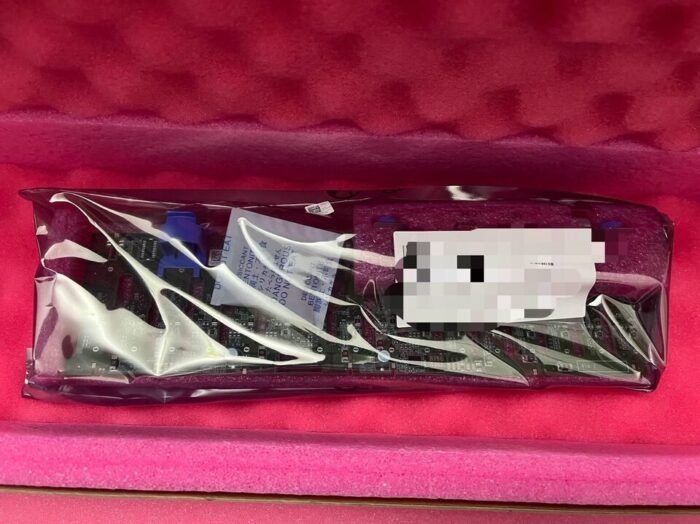 Original For Dell PowerEdge R750XS Server Hard Disk Backplane 8X3.5" 5TB8Y 05TB8Y